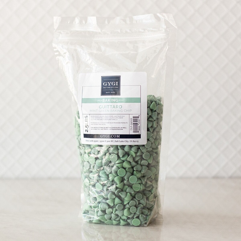 Guittard Mint Green Baking Chips - 2.5 Lb. Bag