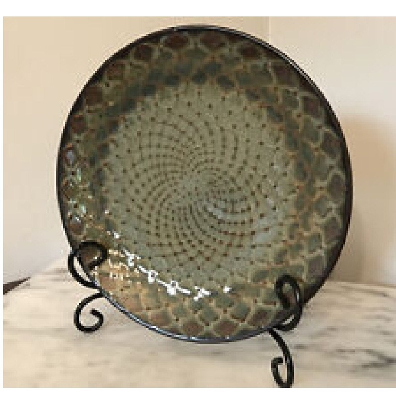 18.5" White Ruffle Bread Plate