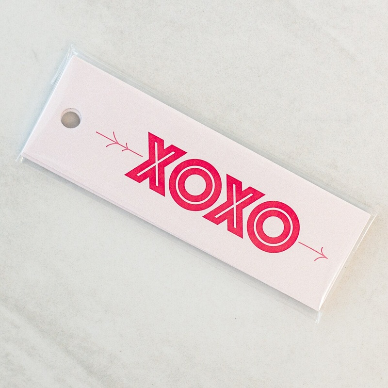 XOXO Arrow Valentine Gift Tags - 8 Count