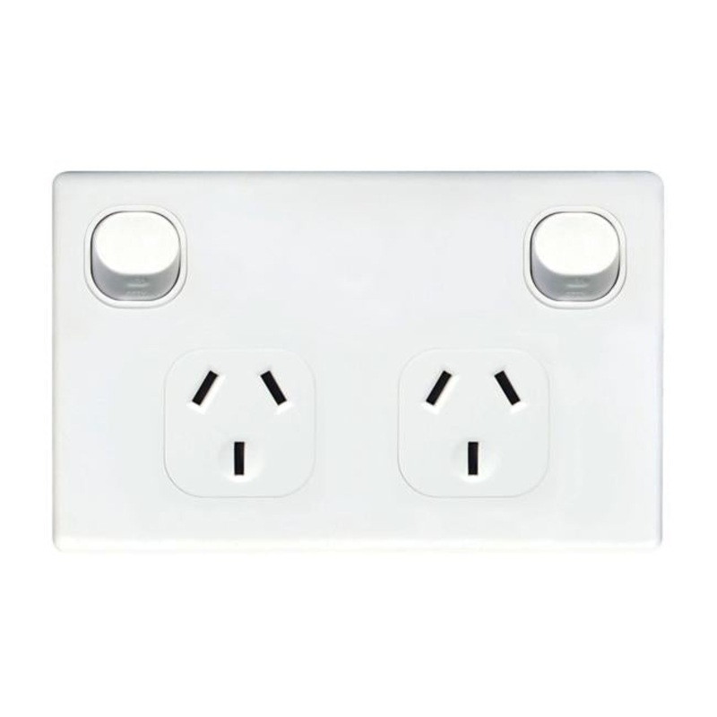 Tradesave Double 10A Horizontal Power Point. Removable Cover