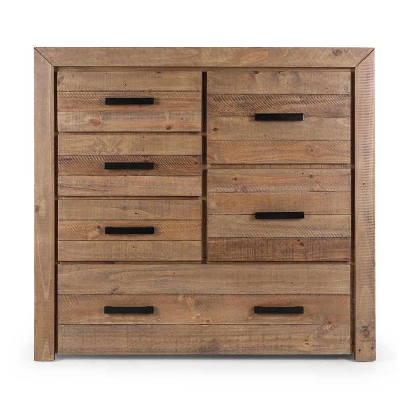 Raglan Chest
