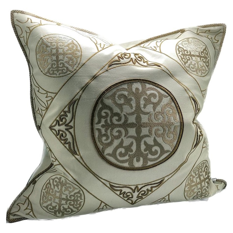 Cushion Cover - Hand Embroidered - White/Gold IH6019