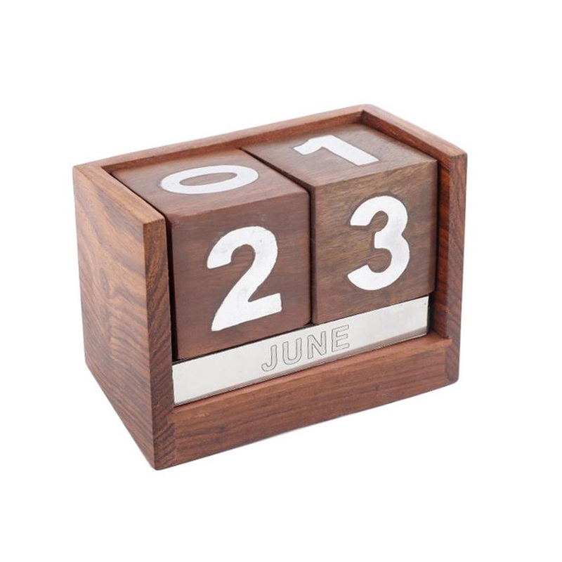 Rembrandt Wooden Table Calendar TK1255